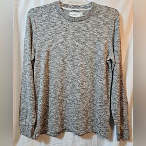 Abercrombie & Fitch Soft Long Sleeve Tee, light sweater Size Large (rw-3)